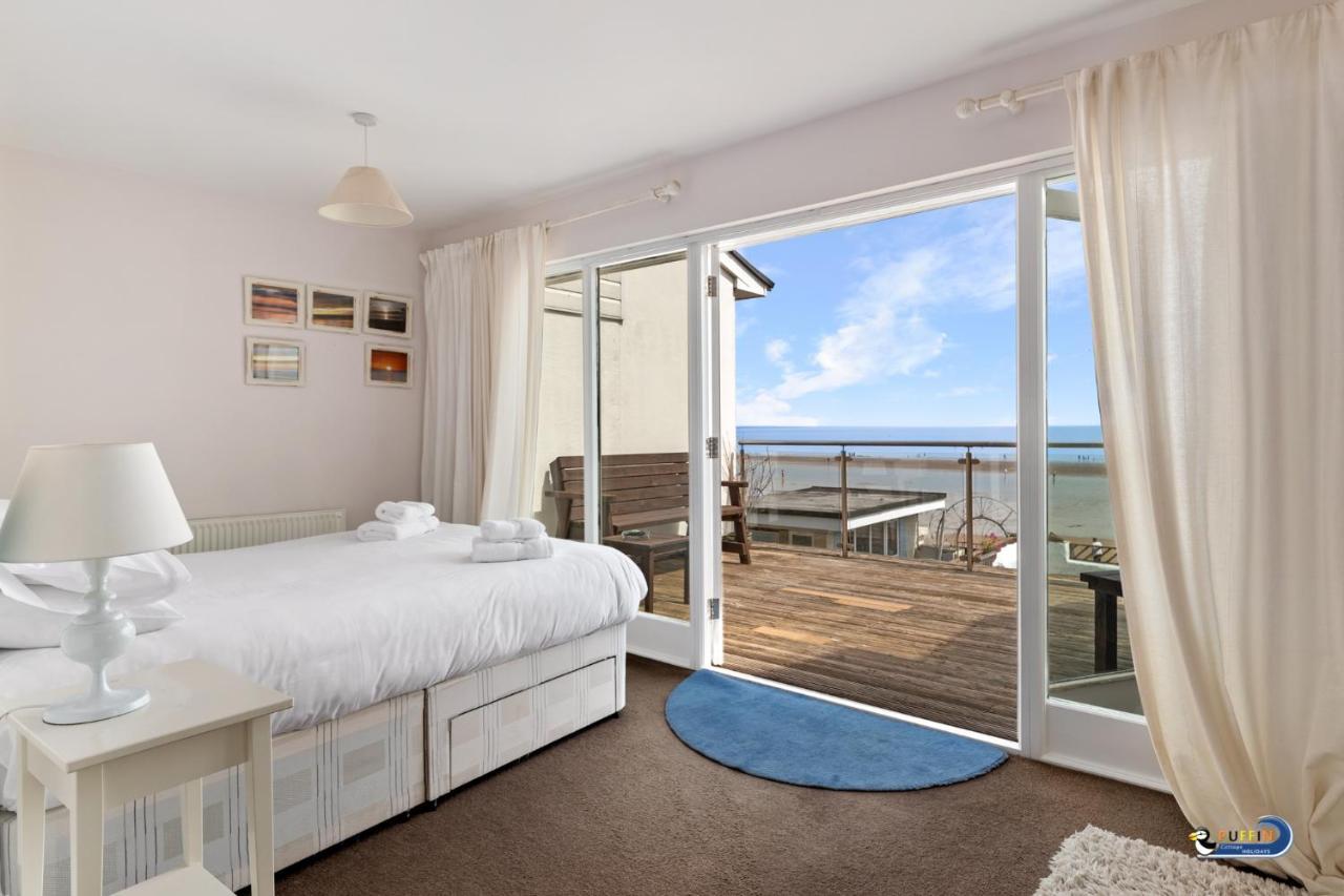Kilmore - Beach Front House, Direct Beach Access, Spectacular Sea Views 손더스풋 외부 사진