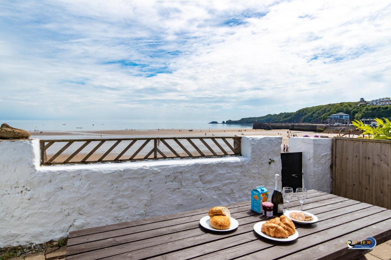 Kilmore - Beach Front House, Direct Beach Access, Spectacular Sea Views 손더스풋 외부 사진